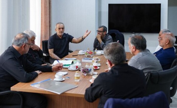پزشکیان-هیچ-مشکل-معیشتی-و-اجتماعی-نباید-از-نگاه-مسئولان-پنهان-بماند
